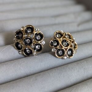 Amrita Singh goldtone earrings